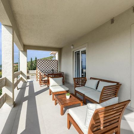 Apartmán Zara 1 Kruševo Exteriér fotografie