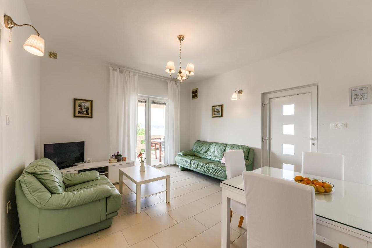 Apartmán Zara 1 Kruševo Exteriér fotografie