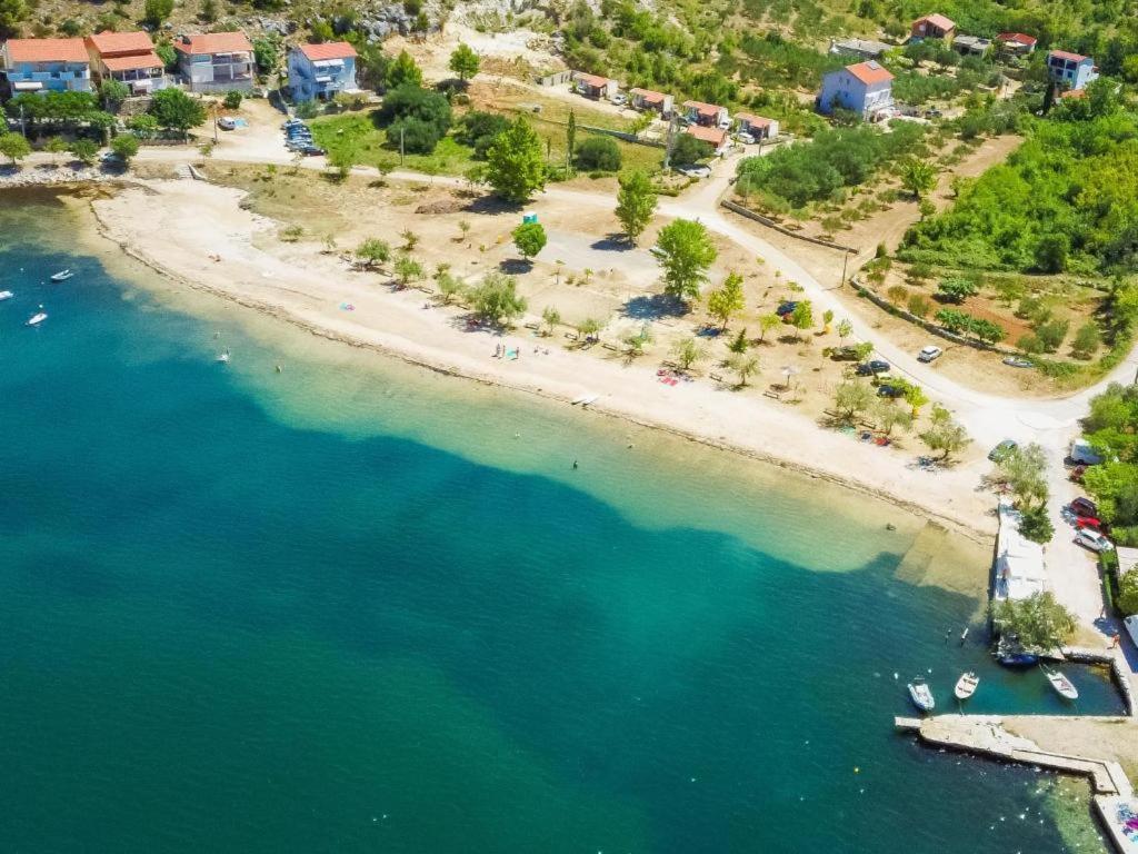 Apartmán Zara 1 Kruševo Exteriér fotografie